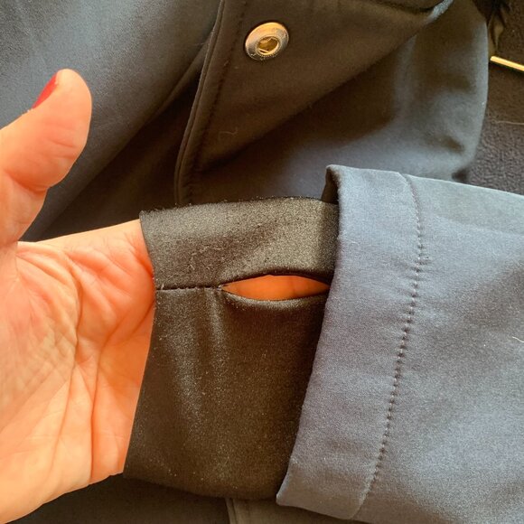 Betsey Johnson M Rain Hood Trench Coat Jacket Dble Breast Belted Navy Thumbholes - Picture 7 of 7